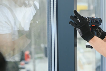 Same Day Glass Repair Car in Riviera Beach, FL